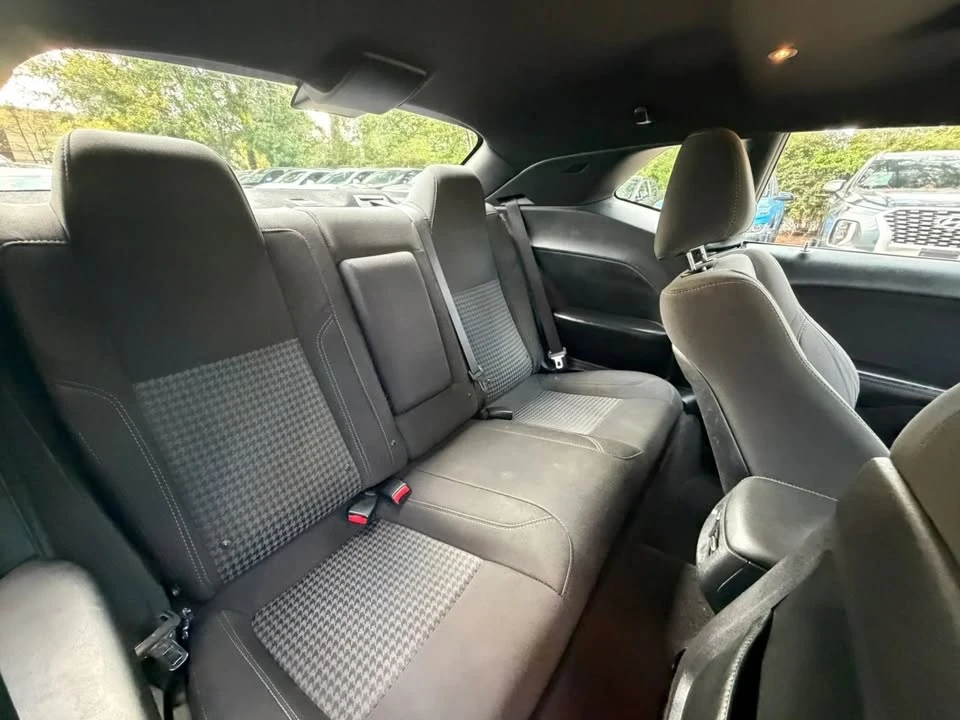 2016 Dodge Challenger 3rd Gen - Image 11 of 20