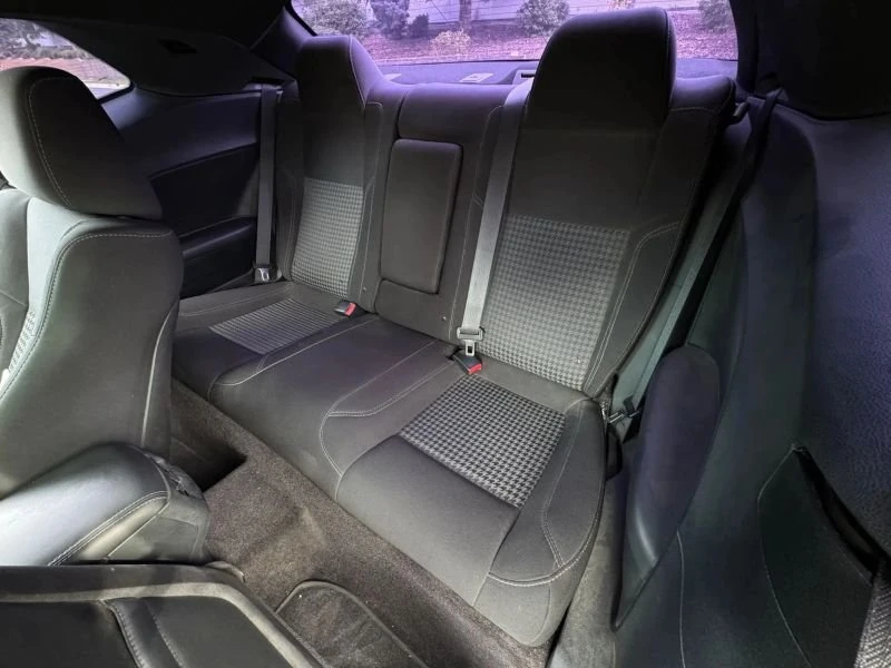 2016 Dodge Challenger 3rd Gen - Image 16 of 20