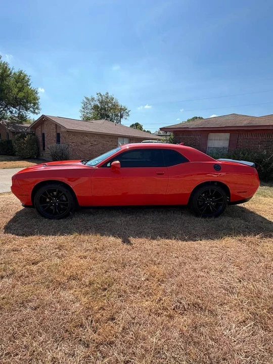2016 Dodge Challenger 3rd Gen - Image 5 of 9