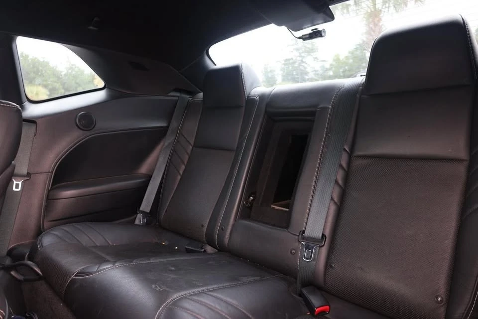 2016 Dodge Challenger 3rd Gen - Image 11 of 20