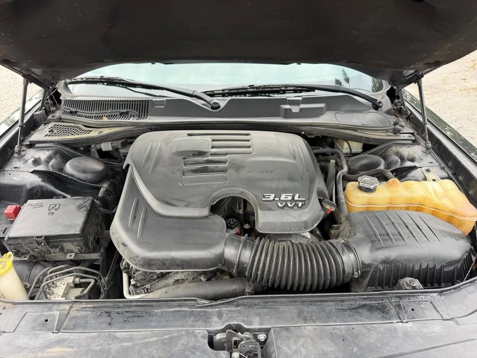 2016 Dodge Challenger 3rd Gen - Image 15 of 17