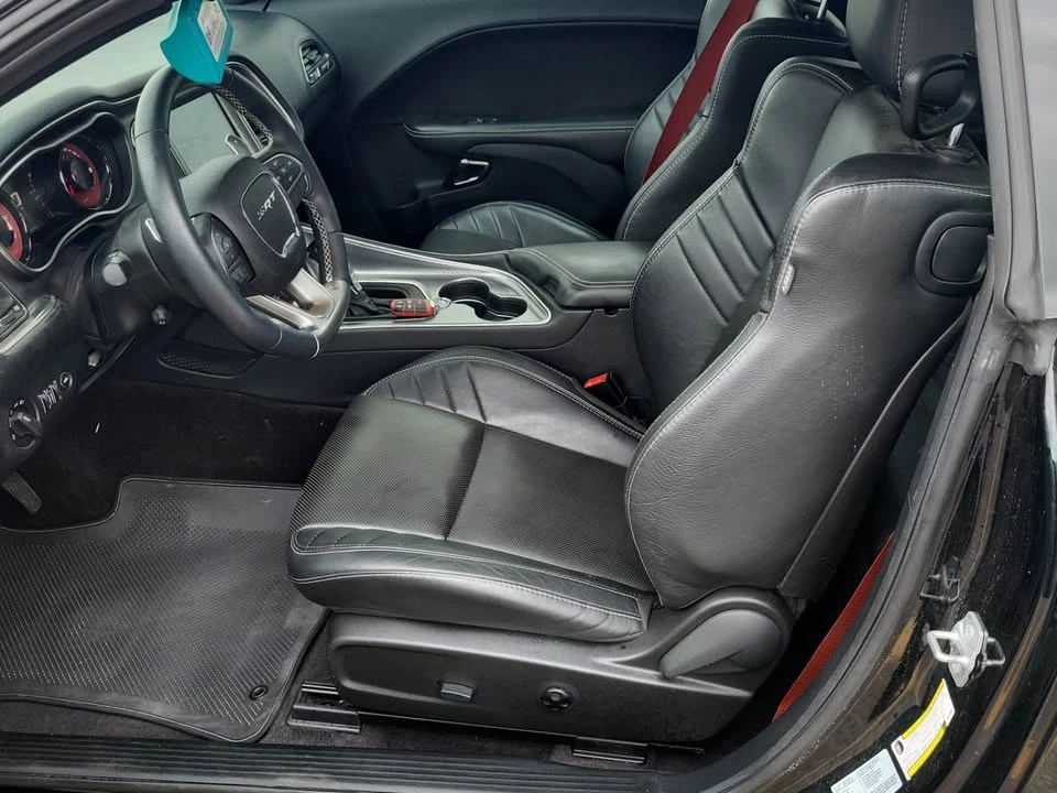 2016 Dodge Challenger 3rd Gen - Image 4 of 17