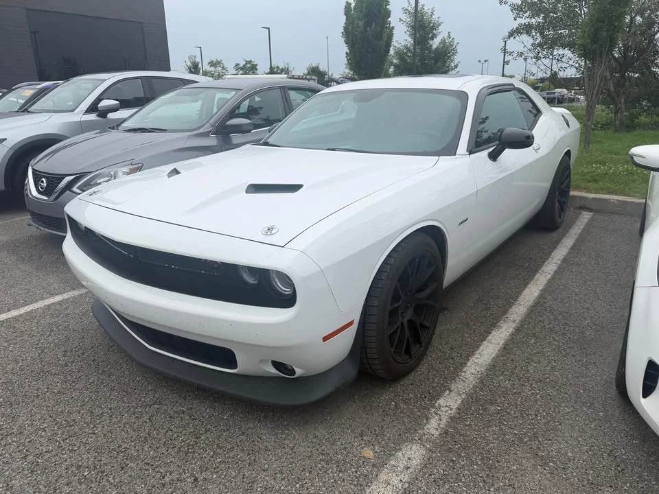 2016 Dodge Challenger 3rd Gen - Image 3 of 8