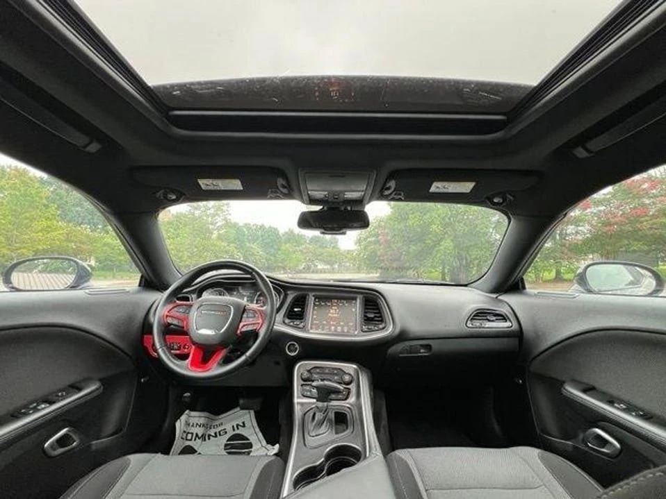 2016 Dodge Challenger 3rd Gen - Image 19 of 20