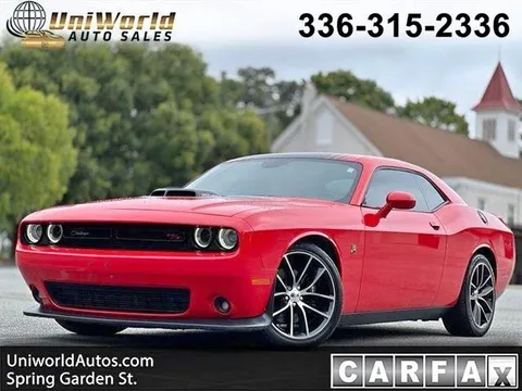2016 Dodge Challenger Scat Pack Shaker