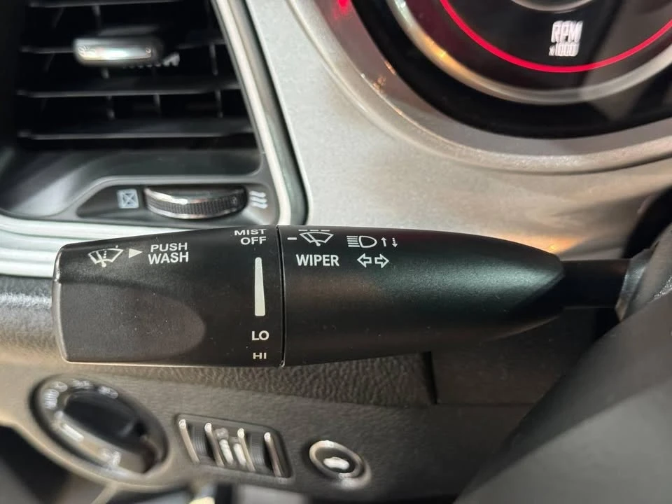 2016 Dodge Challenger 3rd Gen - Image 19 of 20