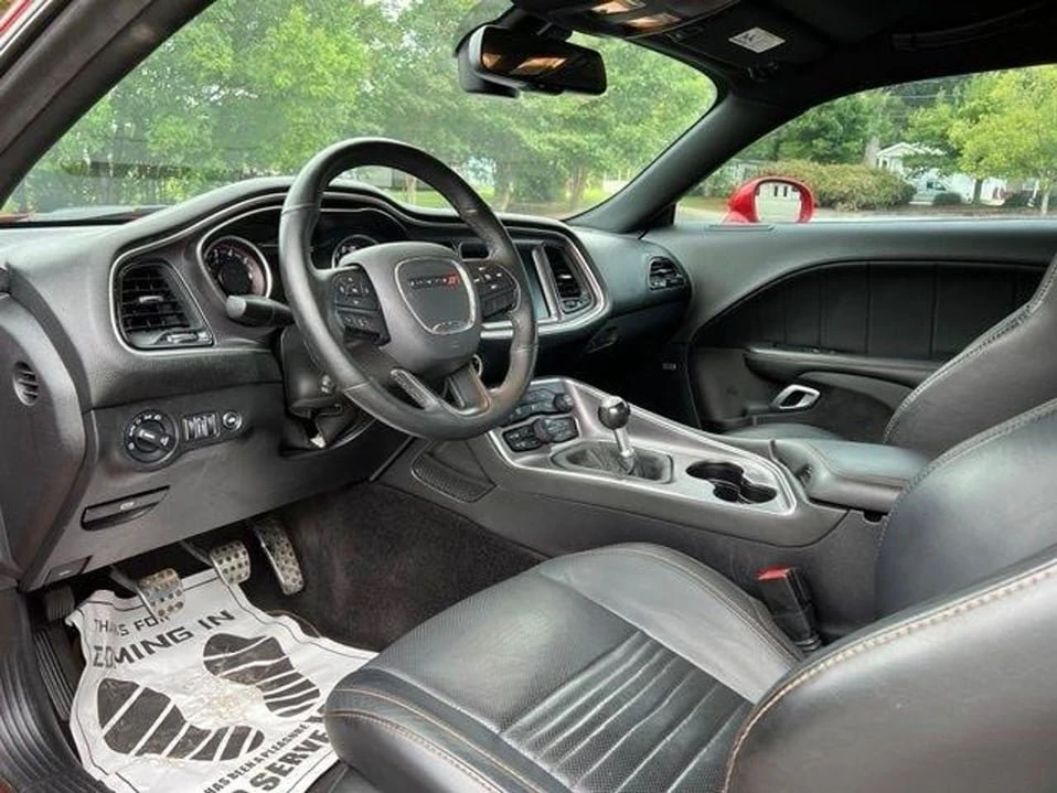 2016 Dodge Challenger 3rd Gen - Image 17 of 20
