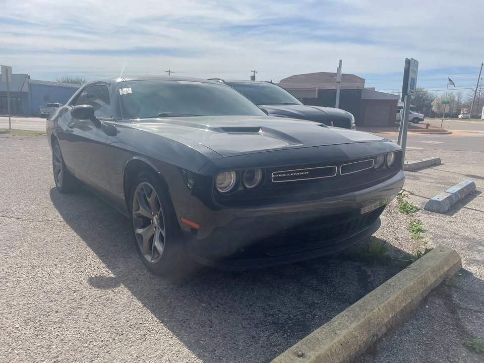 2016 Dodge Challenger 3rd Gen - Image 2 of 6