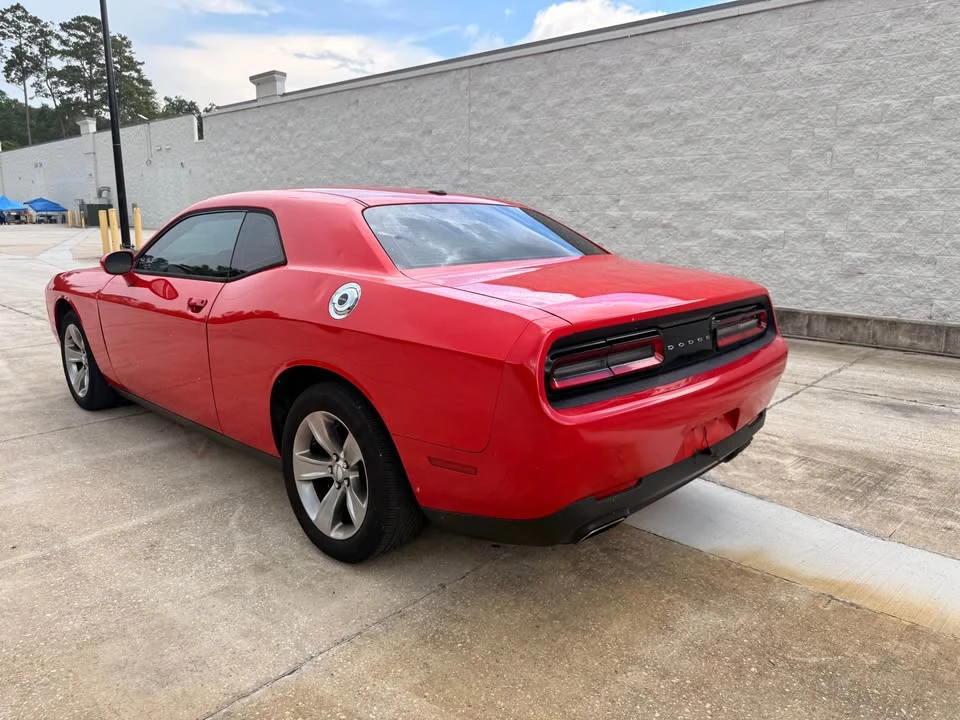 2016 Dodge Challenger 3rd Gen - Image 10 of 15