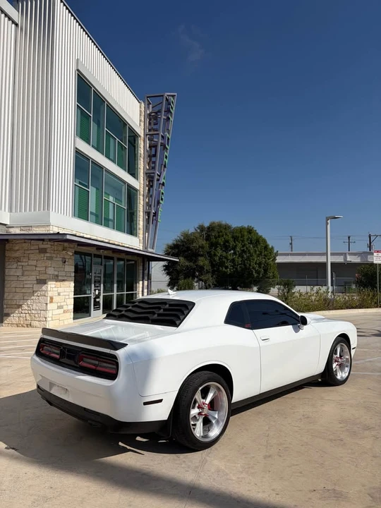 2016 Dodge Challenger 3rd Gen - Image 3 of 12