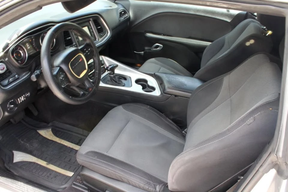 2016 Dodge Challenger 3rd Gen - Image 9 of 13