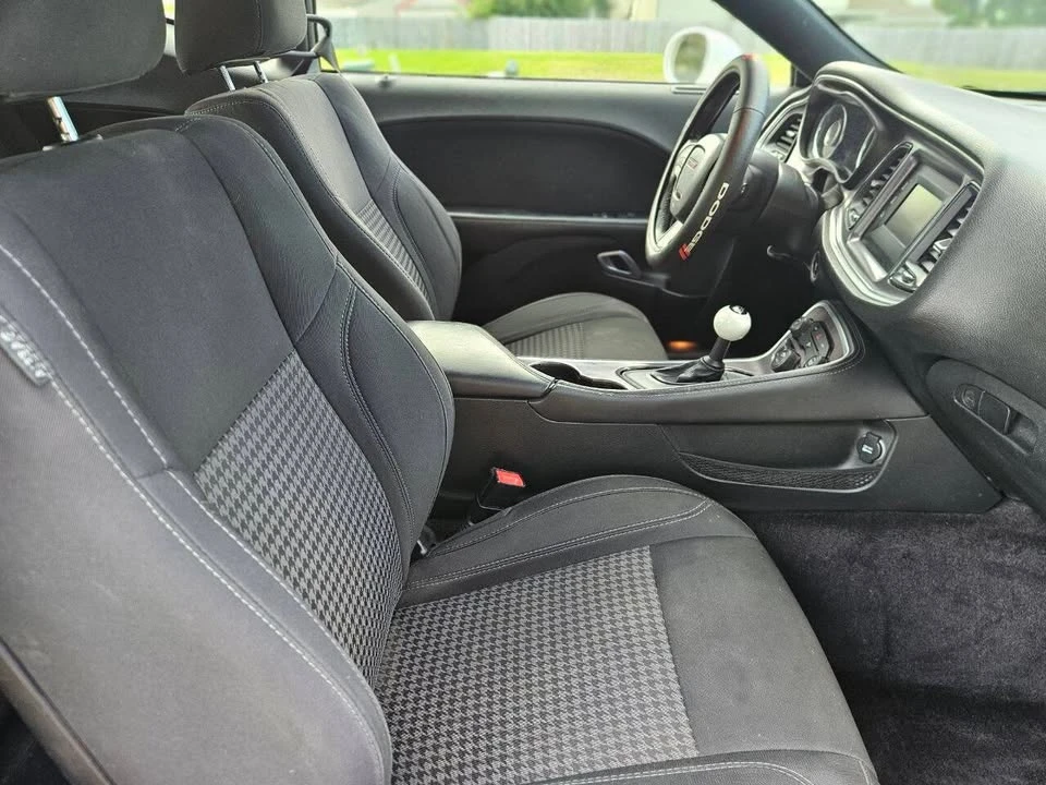 2016 Dodge Challenger 3rd Gen - Image 16 of 20