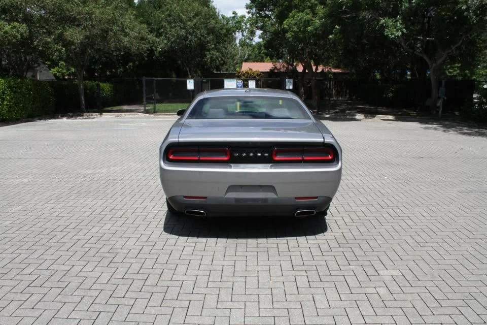 2016 Dodge Challenger 3rd Gen - Image 7 of 13