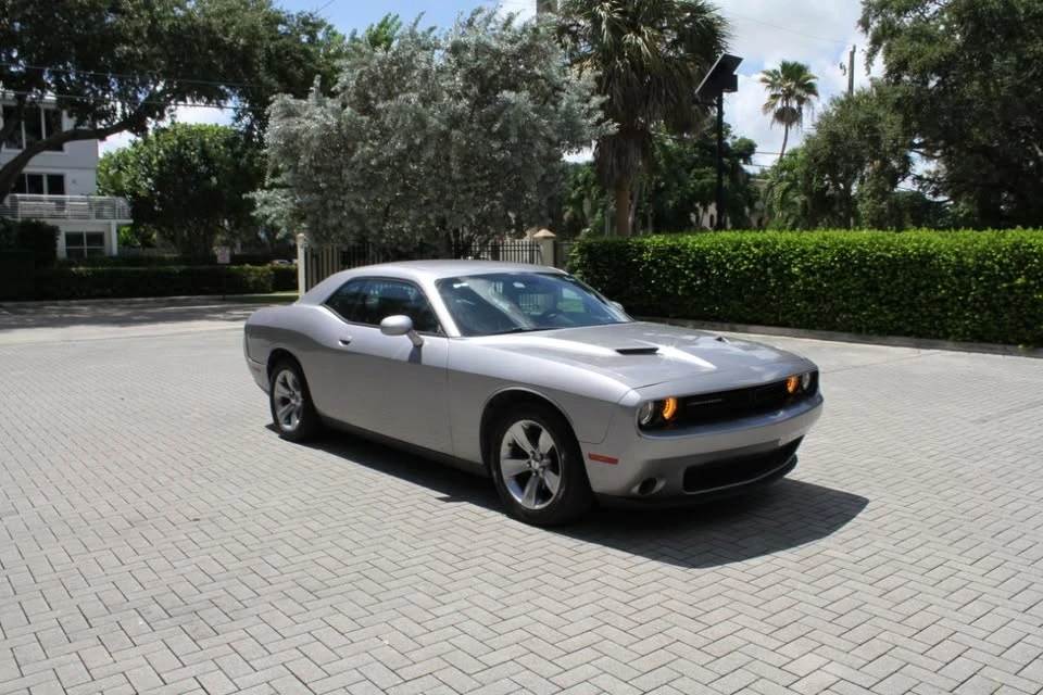 2016 Dodge Challenger 3rd Gen - Image 4 of 13