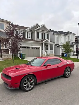 2016 Dodge Challenger SXT Plus