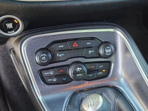 2016 Dodge Challenger 3rd Gen - Image 9 of 15