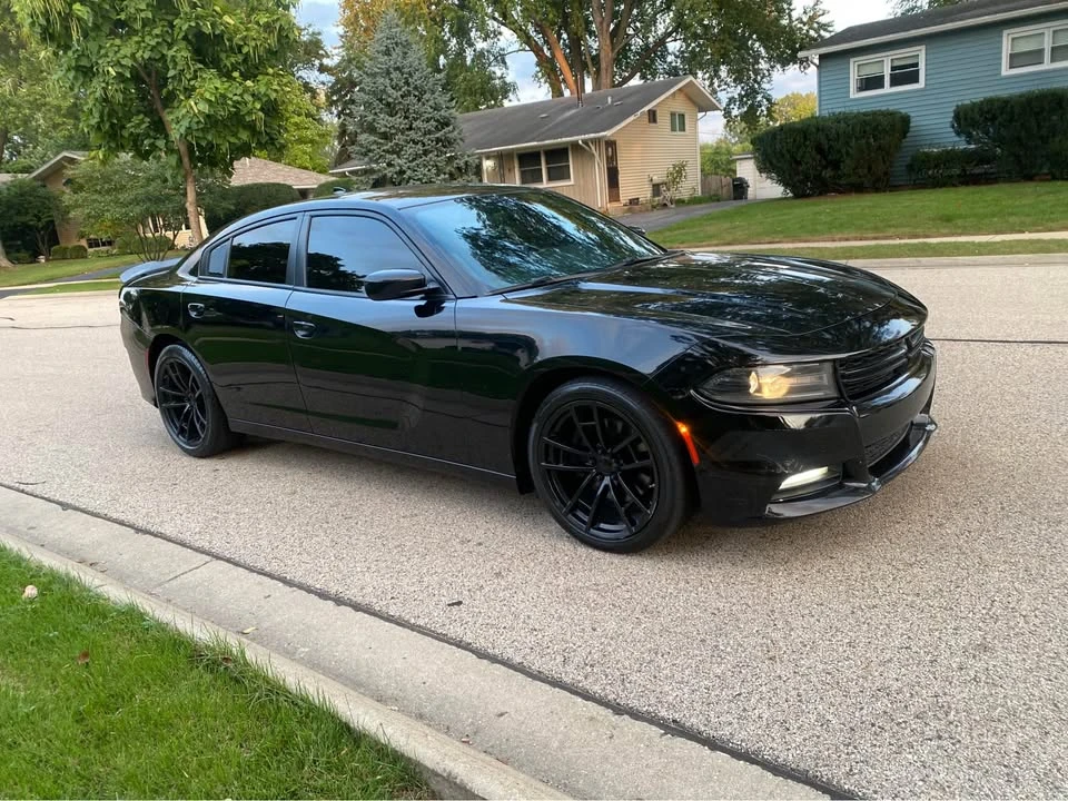2016 Dodge Challenger 3rd Gen - Image 2 of 13
