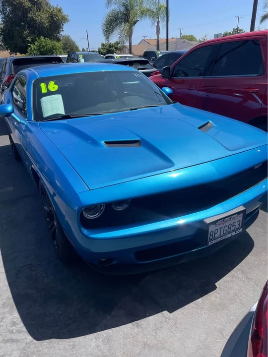 2016 Dodge Challenger 3rd Gen - Image 2 of 3
