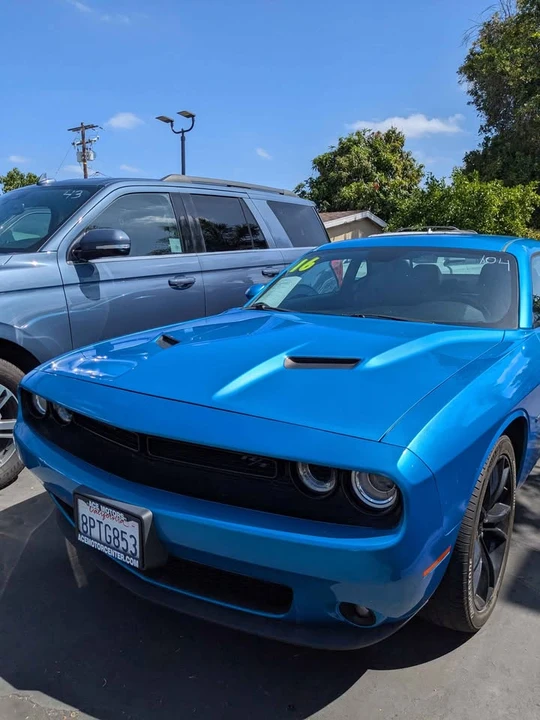 2016 Dodge Challenger 3rd Gen - Image 2 of 3