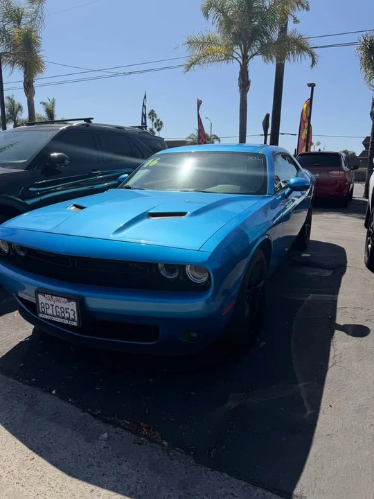 2016 Dodge Challenger 3rd Gen - Image 2 of 3