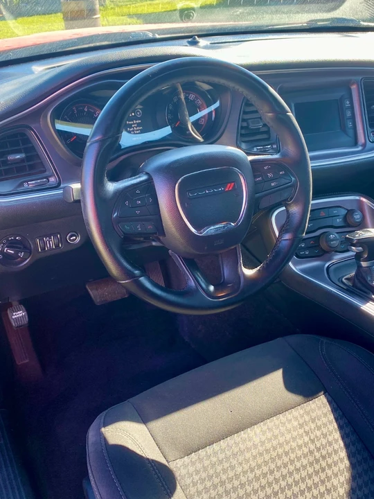 2016 Dodge Challenger 3rd Gen - Image 6 of 11