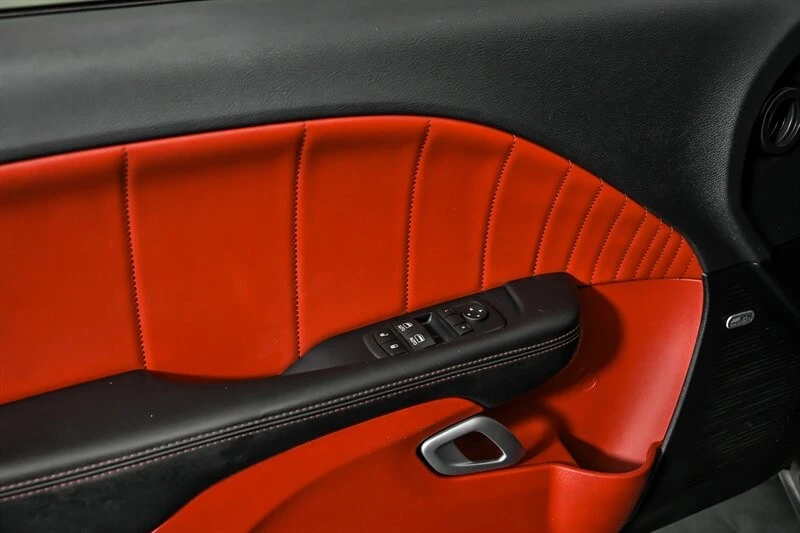 2016 Dodge Challenger 3rd Gen - Image 13 of 28