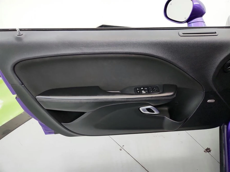 2016 Dodge Challenger 3rd Gen - Image 23 of 31
