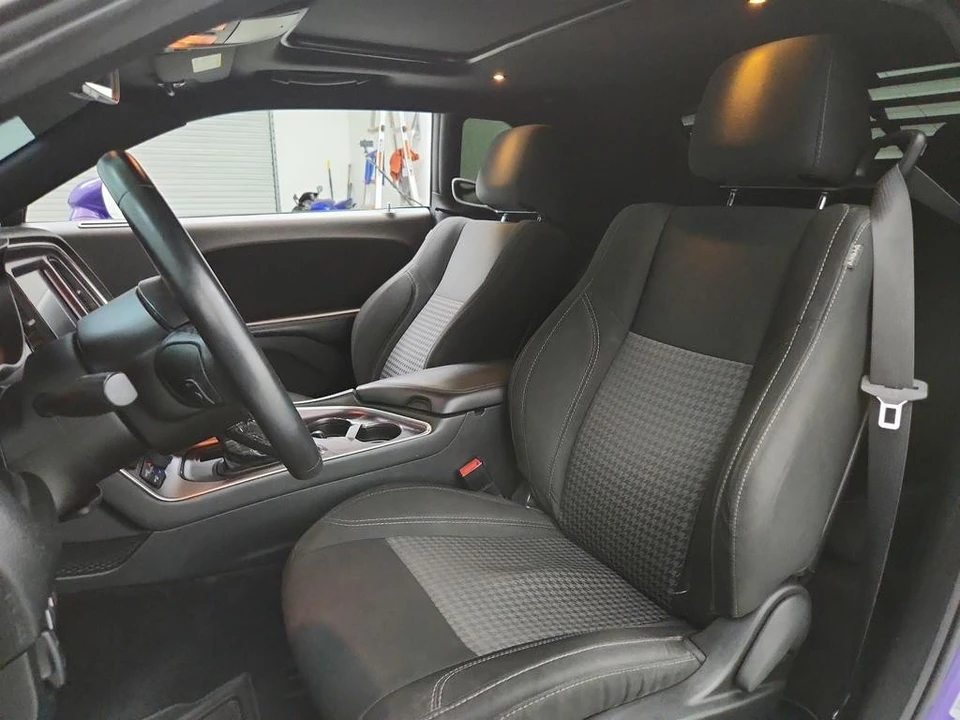 2016 Dodge Challenger 3rd Gen - Image 14 of 31