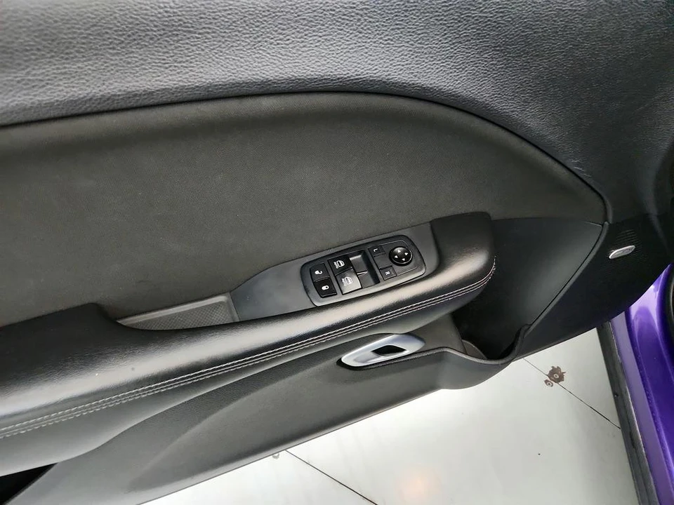 2016 Dodge Challenger 3rd Gen - Image 22 of 31
