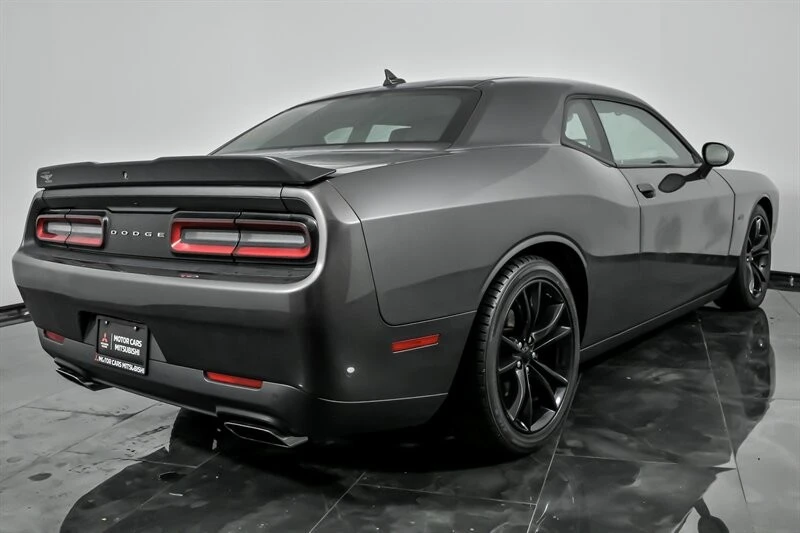 2016 Dodge Challenger 3rd Gen - Image 11 of 21