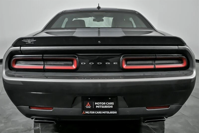 2016 Dodge Challenger 3rd Gen - Image 10 of 21