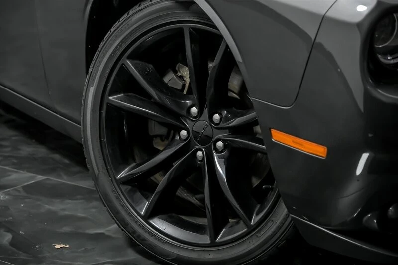 2016 Dodge Challenger 3rd Gen - Image 3 of 21