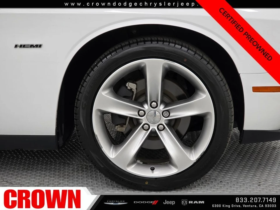2016 Dodge Challenger 3rd Gen - Image 9 of 26