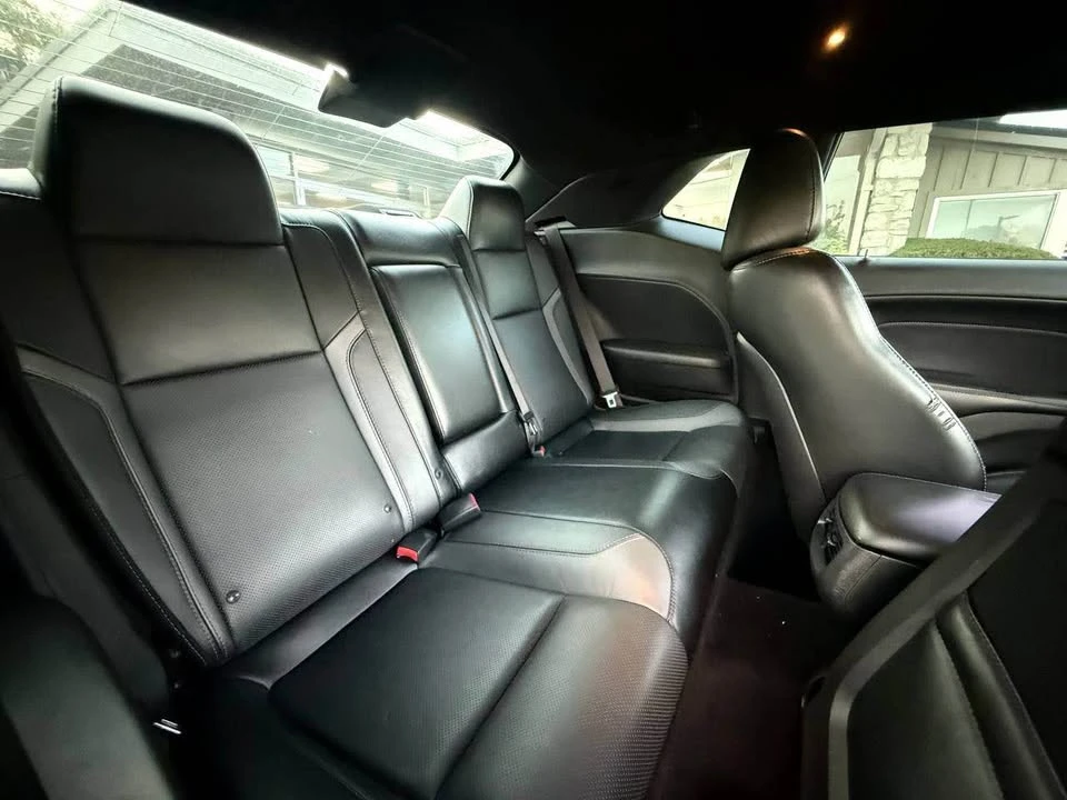 2016 Dodge Challenger 3rd Gen - Image 14 of 20