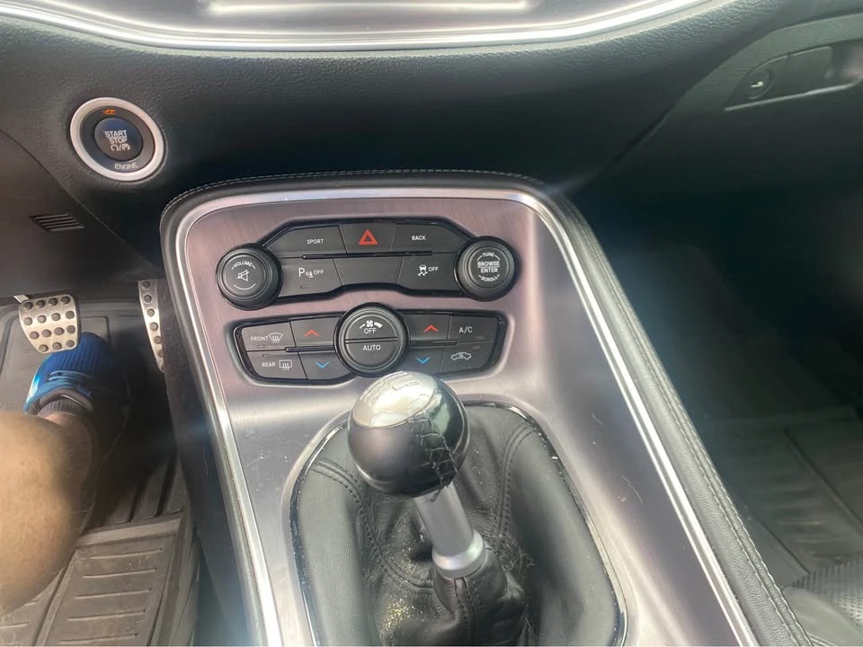 2016 Dodge Challenger 3rd Gen - Image 7 of 12