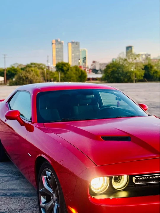 2016 Dodge Challenger 3rd Gen - Image 2 of 5