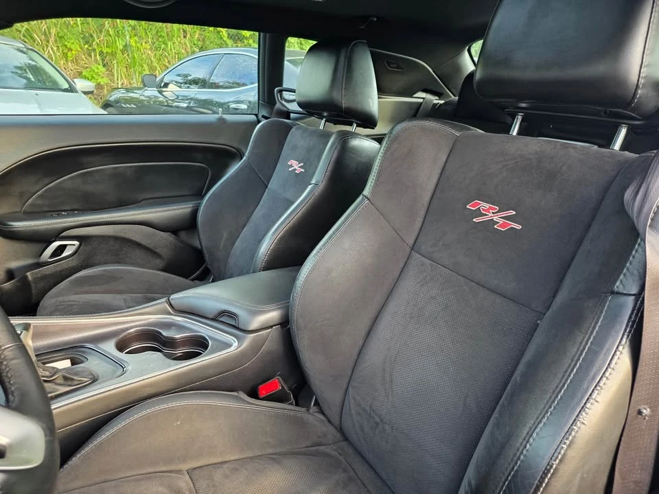 2016 Dodge Challenger 3rd Gen - Image 4 of 6