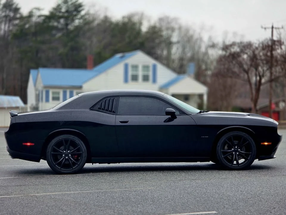 2016 Dodge Challenger 3rd Gen - Image 5 of 17