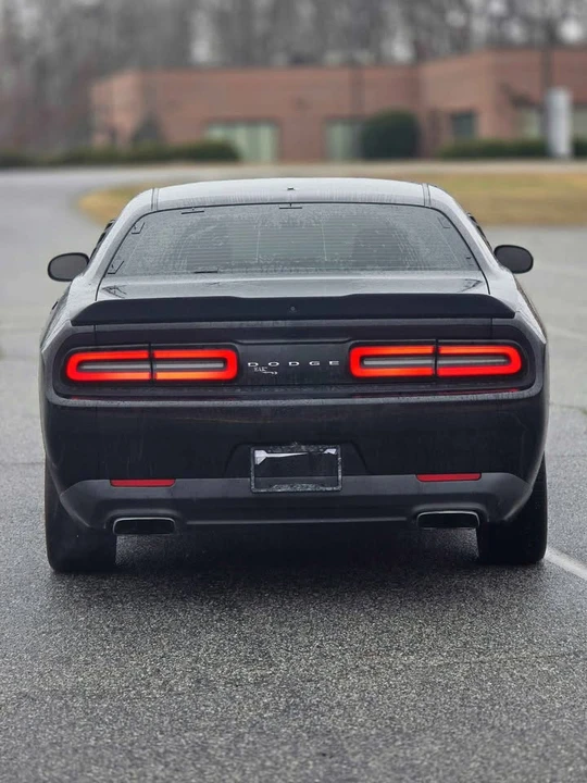 2016 Dodge Challenger 3rd Gen - Image 6 of 17