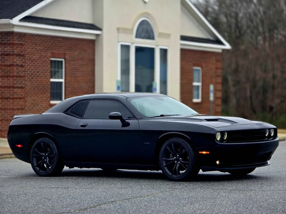 2016 Dodge Challenger 3rd Gen - Image 11 of 17