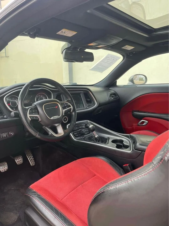 2016 Dodge Challenger 3rd Gen - Image 10 of 14