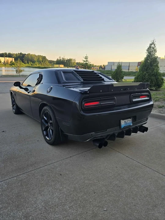 2016 Dodge Challenger 3rd Gen - Image 7 of 18