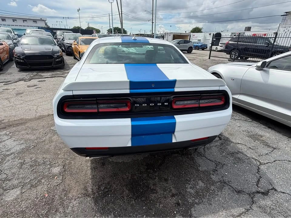 2016 Dodge Challenger 3rd Gen - Image 3 of 5