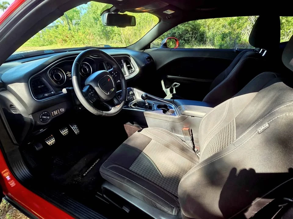 2016 Dodge Challenger 3rd Gen - Image 10 of 19