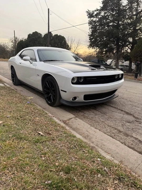 2016 Dodge Challenger 3rd Gen - Image 6 of 9