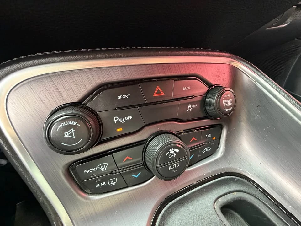 2016 Dodge Challenger 3rd Gen - Image 7 of 11