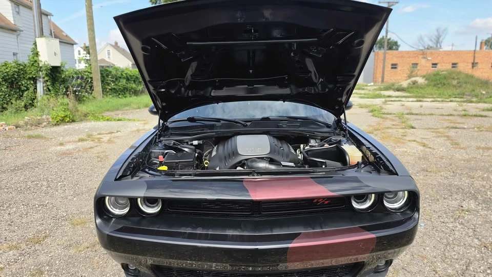 2016 Dodge Challenger 3rd Gen - Image 2 of 18