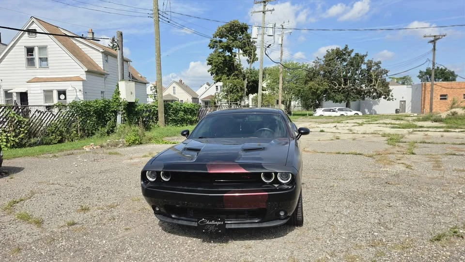 2016 Dodge Challenger 3rd Gen - Image 11 of 18