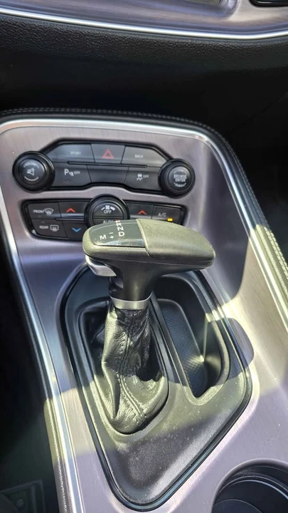 2016 Dodge Challenger 3rd Gen - Image 6 of 11