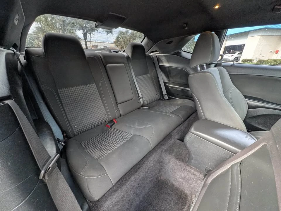 2016 Dodge Challenger 3rd Gen - Image 4 of 7